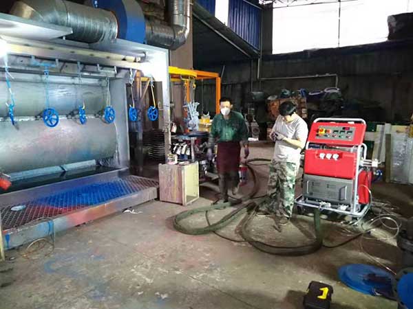 JNJX-H5600(T)聚脲噴涂機(jī)(圖2) 聚脲閥門(mén)防腐噴涂案例